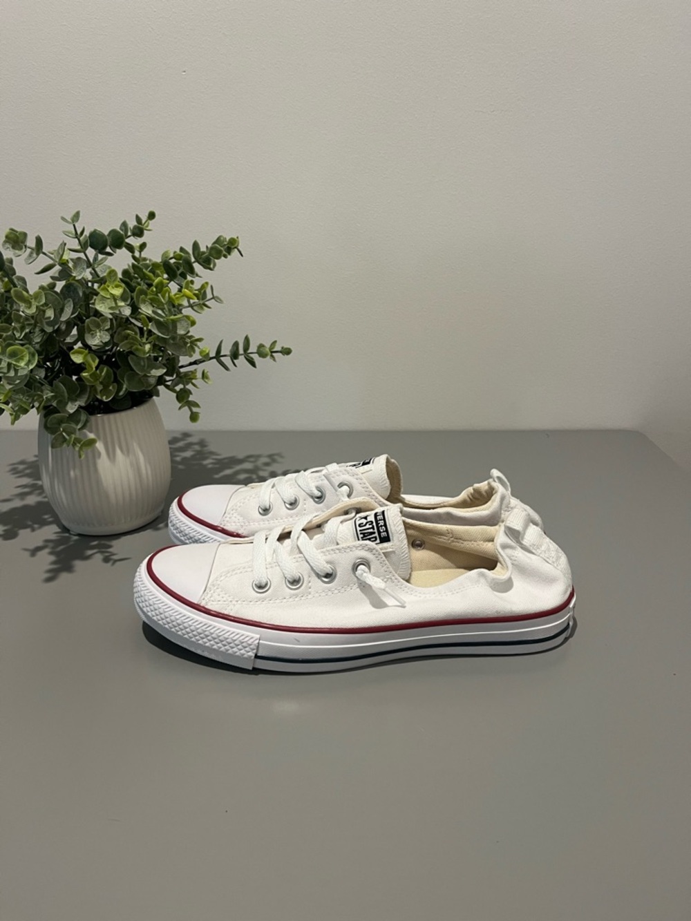 Converse Women’s White Low Top Slip-On Sneakers Size: 9.5
